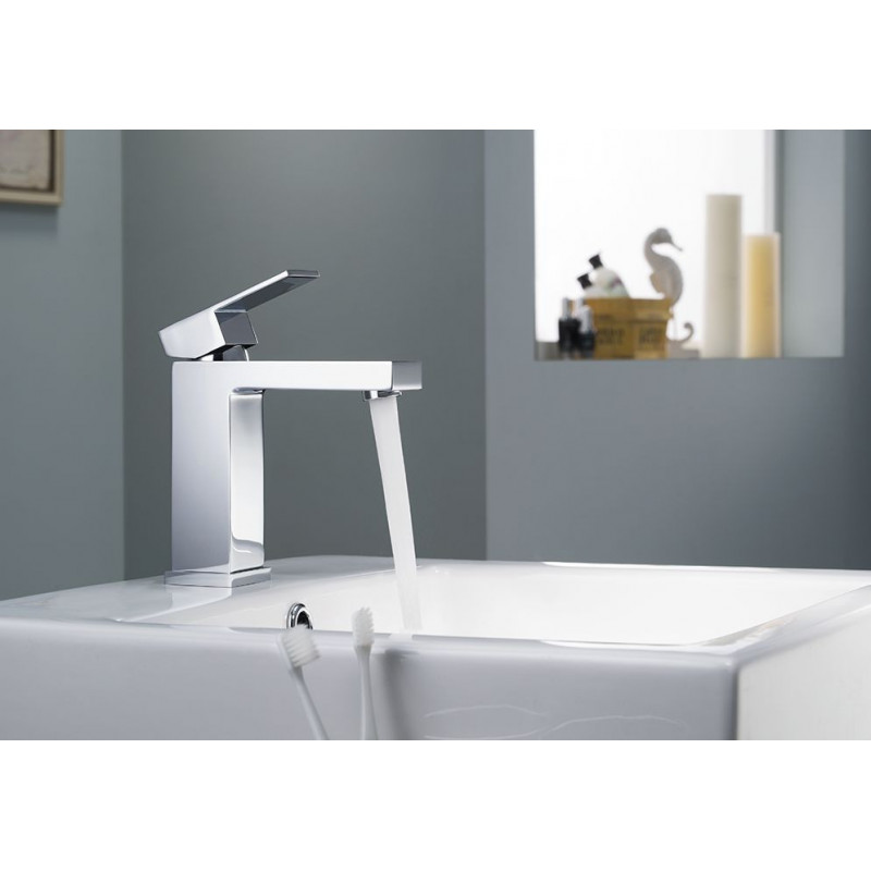 Смеситель для раковины хром Timo Selene 2061/00F