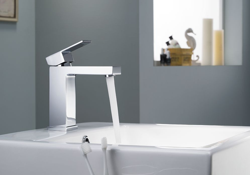 Смеситель для раковины хром Timo Selene 2061/00F