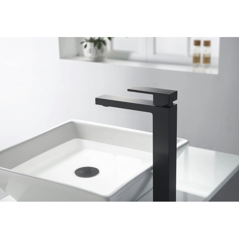 Смеситель для раковины чёрный Timo Selene 3061/03F