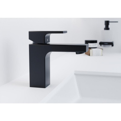 Смеситель для раковины чёрный Hansgrohe Vernis Shape 71561670