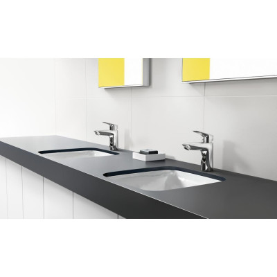 Смеситель для раковины со сливным клапаном Push-Open хром Hansgrohe Logis 71107000