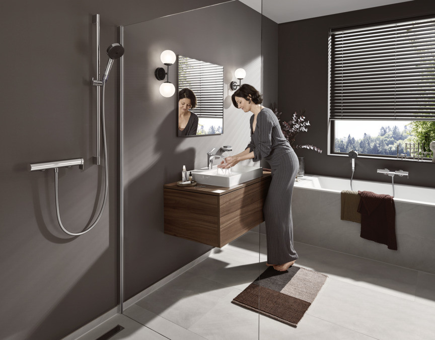 Смеситель для душа Hansgrohe Vivenis, однорычажный, внешнего монтажа 75620700, матовый белый
