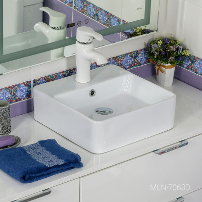 Накладная раковина белая 38х38х12см Melana 7063D-805