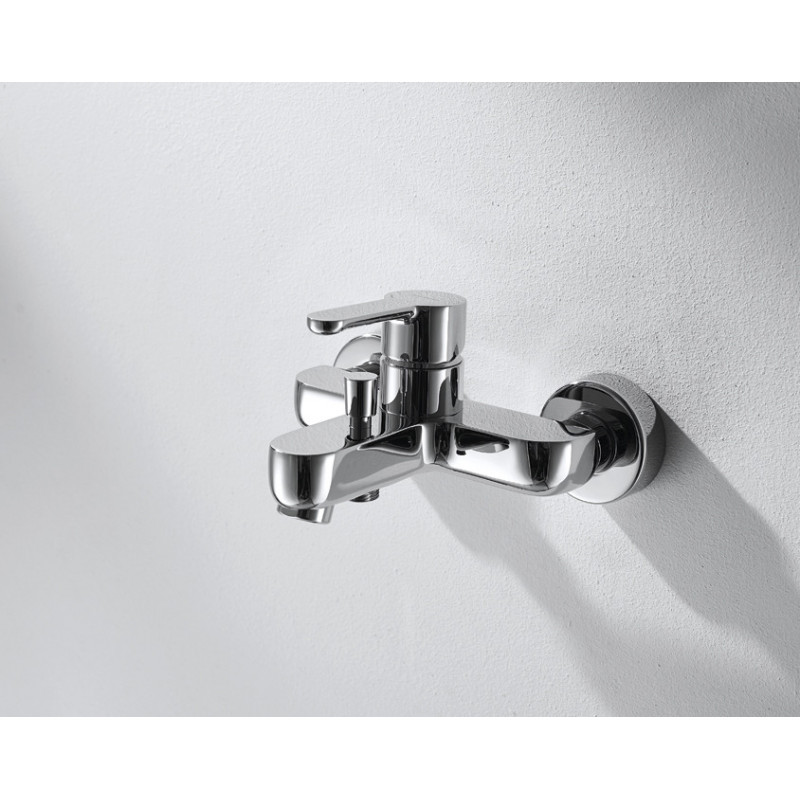 Смеситель для ванны хром Bravat F63783C-01A