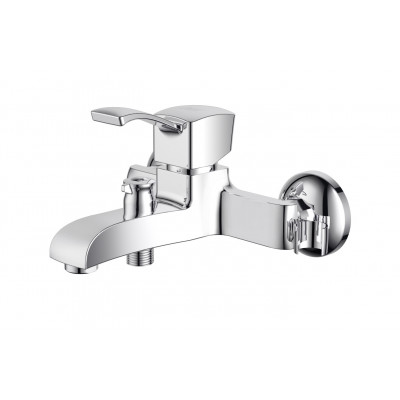 Смеситель для ванны с ручным душем хром D&K Rhein DA1473201