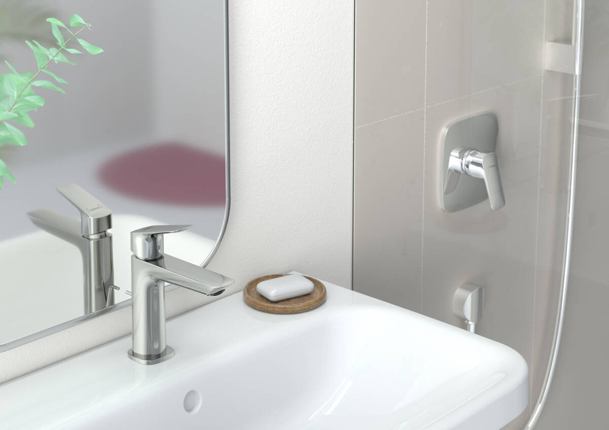 Смеситель для раковины Logis 110 Fine со сливным гарнитуром Hansgrohe 71251000