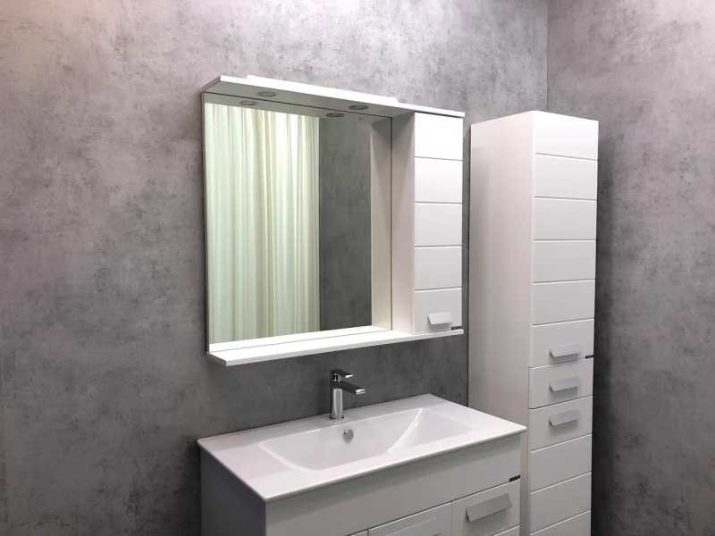 Зеркало-шкаф белое 90x79см Comforty 00-00001641CF