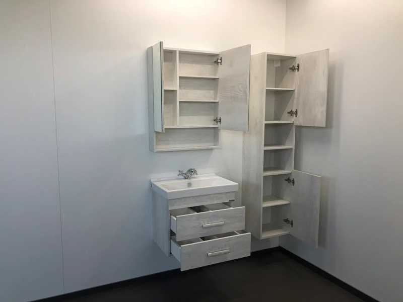 Зеркало-шкаф белое 60x80см Comforty 00004138878CF
