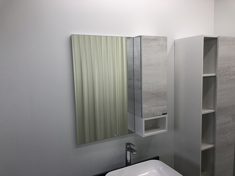 Зеркало-шкаф дуб белый 75x80см Comforty 00004144199CF