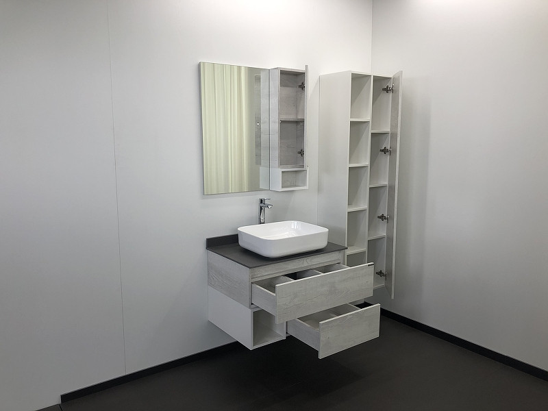 Зеркало-шкаф дуб белый 75x80см Comforty 00004144199CF