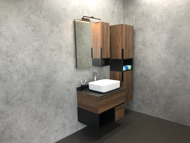 Зеркало-шкаф дуб темный 75x80см Comforty 00004151037CF