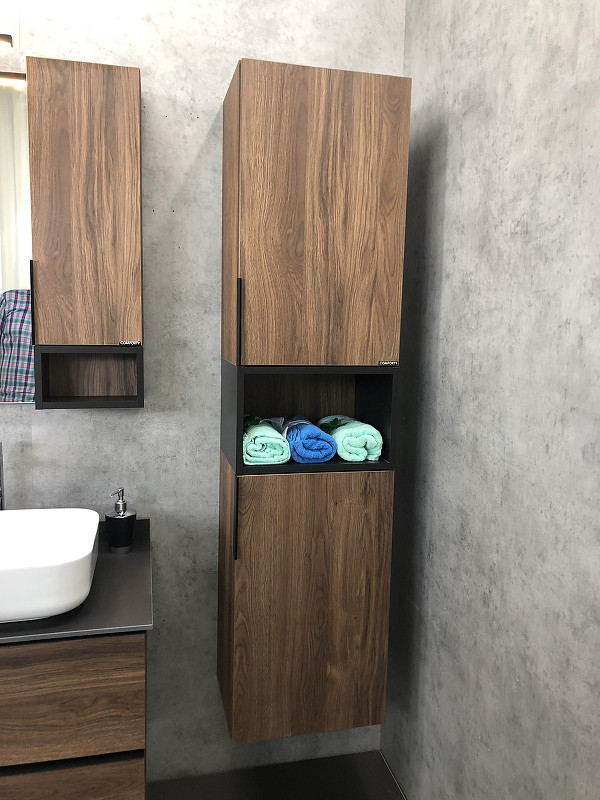 Шкаф-пенал подвесной дуб темный 40см Comforty 00004151544CF