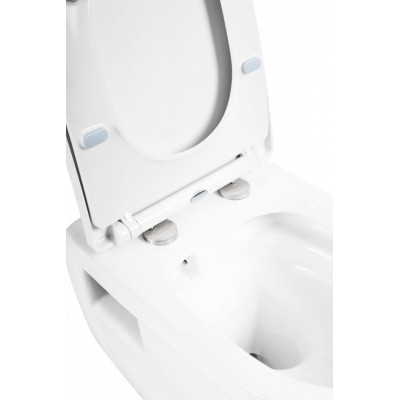 Унитаз подвесной безободковый Belbagno LOTO BB070CHR/SC с сиденьем в комплекте