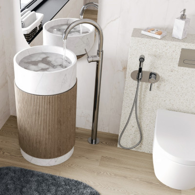 Смеситель для раковины напольный хром WasserKRAFT Main 4153