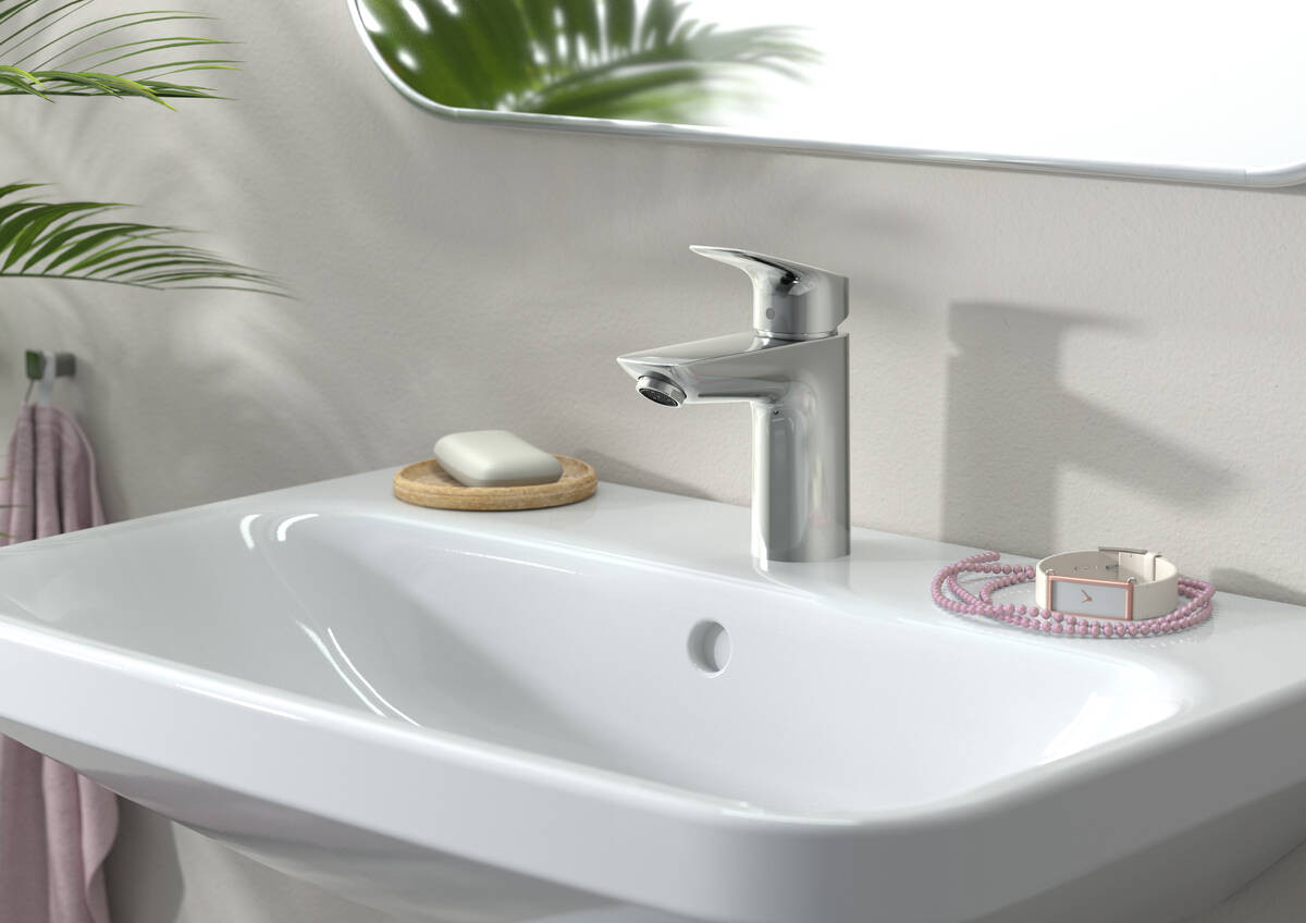 Смеситель для умывальника Hansgrohe Logis 100