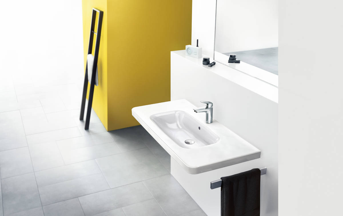 Смеситель для умывальника Hansgrohe Logis 100
