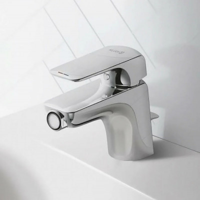 Смеситель для биде хром Kludi Zenta 485300565