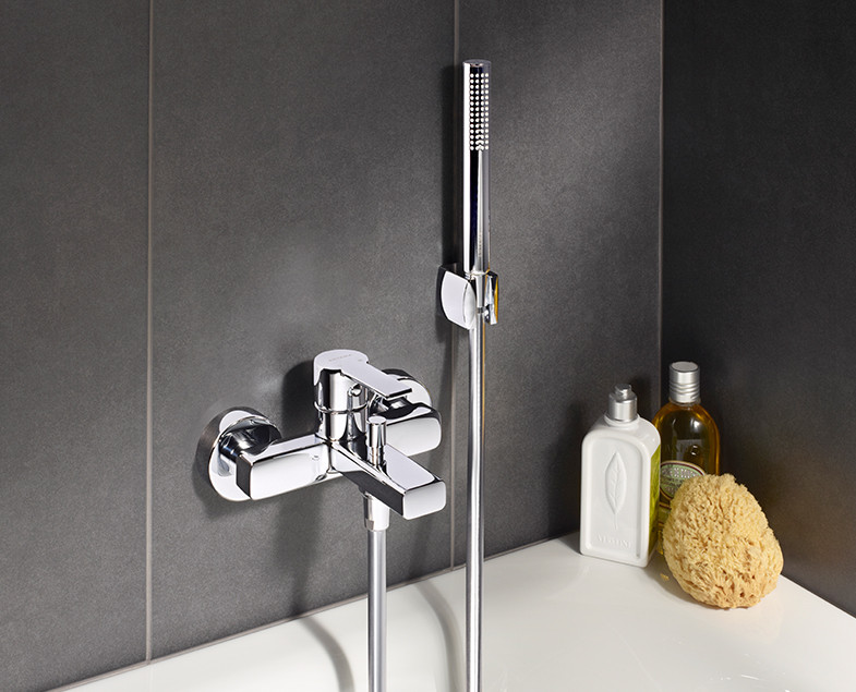 Смеситель для ванны и душа хром Vitra Flo S A41937EXP
