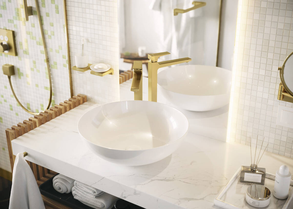 Термостат Hansgrohe ShowerSelect, скрытого монтажа, для 2 потребителей, полированное золото, 15763990