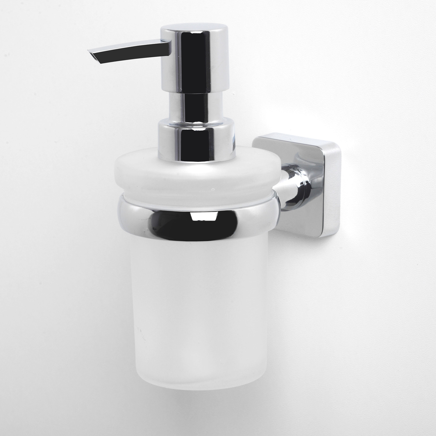 Дозатор для жидкого мыла хром WasserKRAFT Lippe K-6599