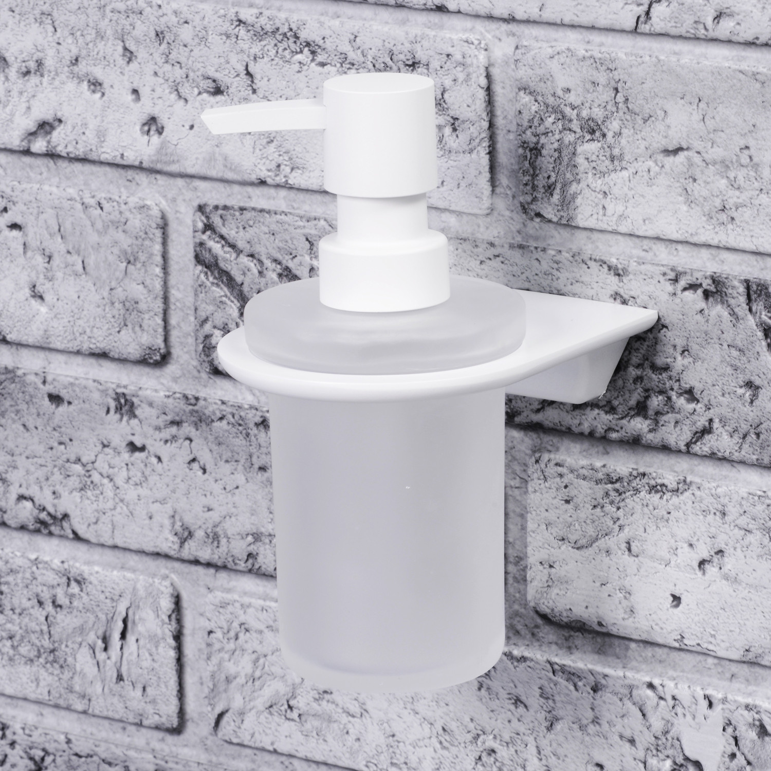Дозатор для жидкого мыла белый WasserKRAFT Kammel K-8399W