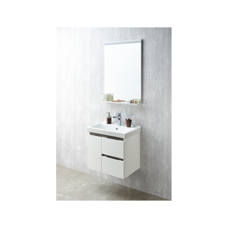 Зеркало с подсветкой белое 60см Aquaton Рене 1A222302NR010