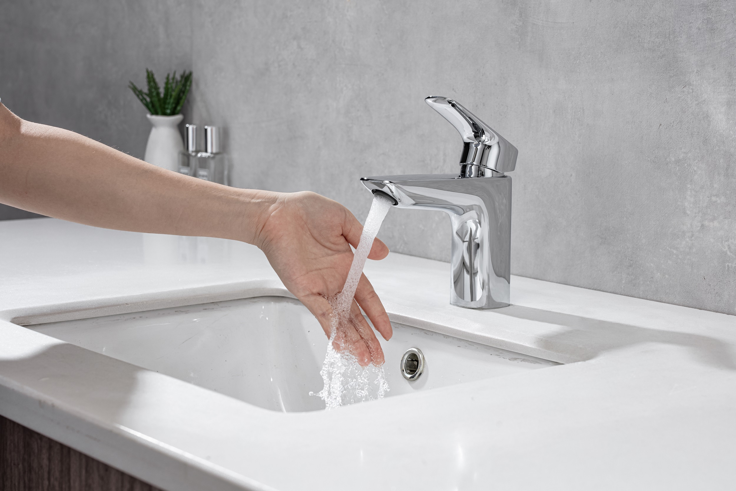 Смеситель для раковины хром Aquatek Вега AQ1010CR