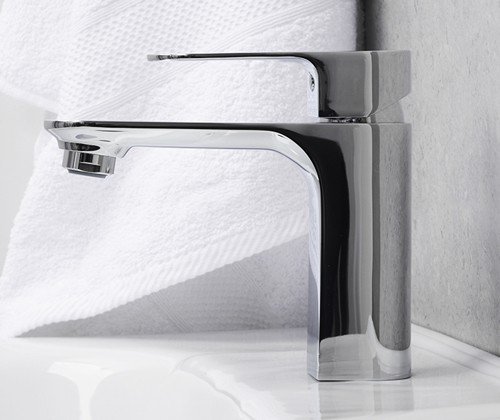 Смеситель Dinkel 5803 для умывальника с литым изливом  Wasser kraft