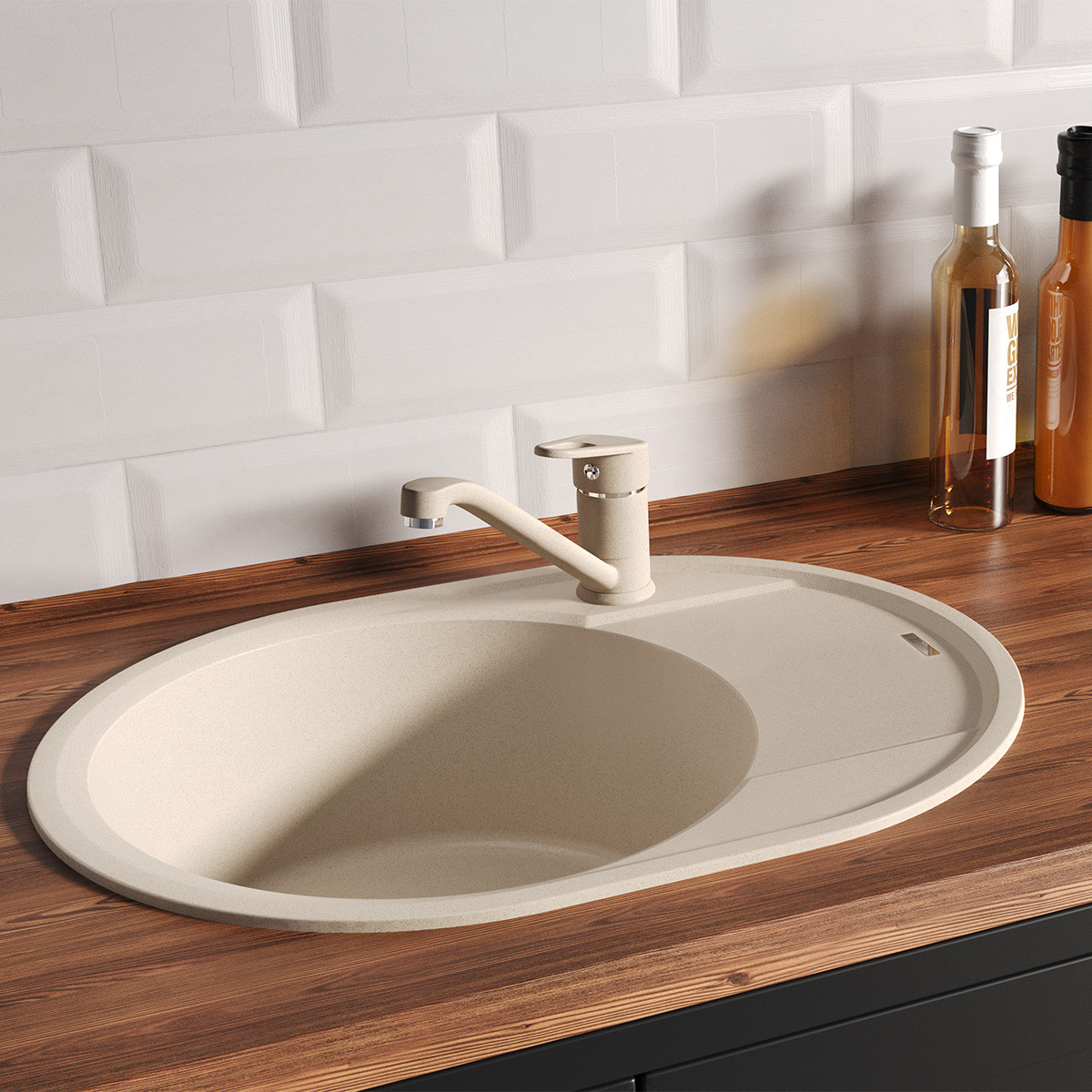Кухонная мойка с крылом 62х47см бежевая Lemark Lacha 620