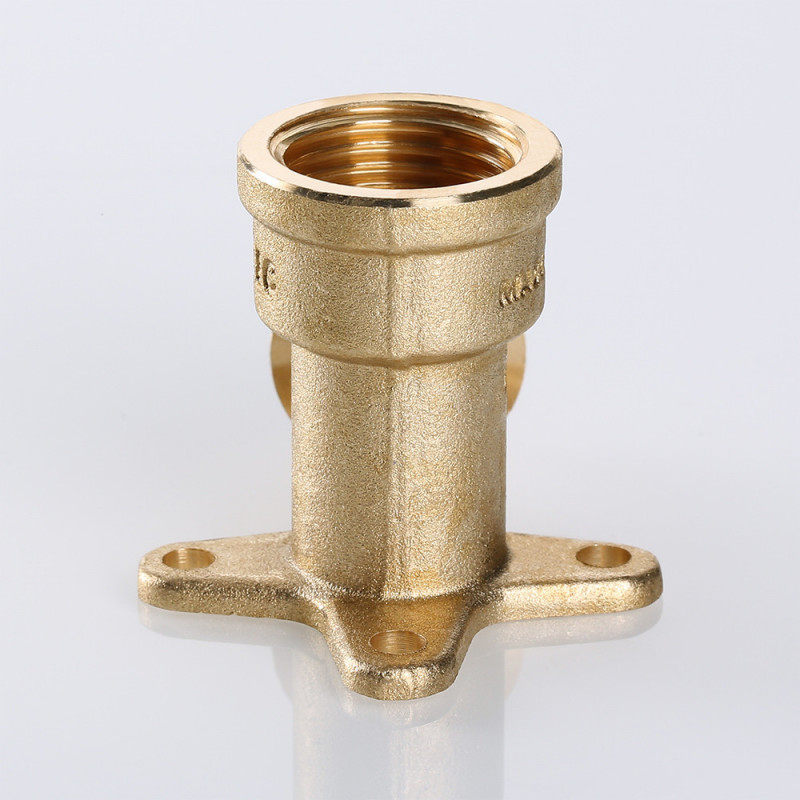 Угольник с креплением (водоразетка) надвижной 20 (2,8) мм х 1/2"в.р. VALTEC