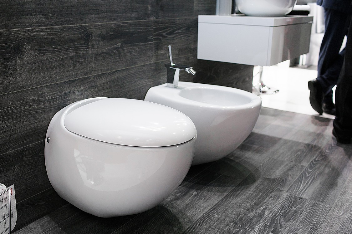Унитаз подвесной безободковый Sanita Luxe Ringo S1 сиденье дюропласт Soft close