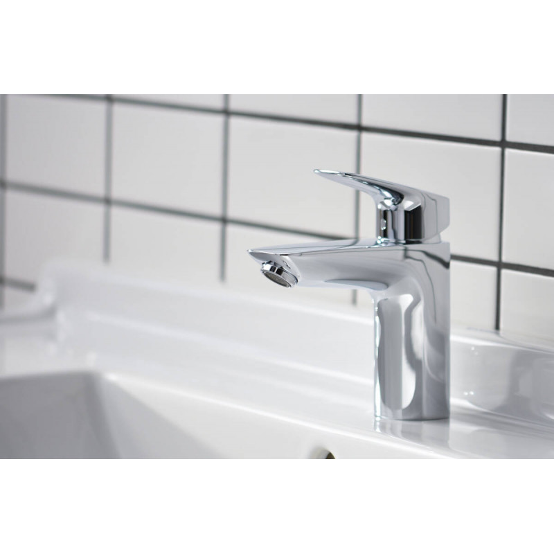 Однорычажный смеситель для раковины Hansgrohe Logis 100 с донным клапаном