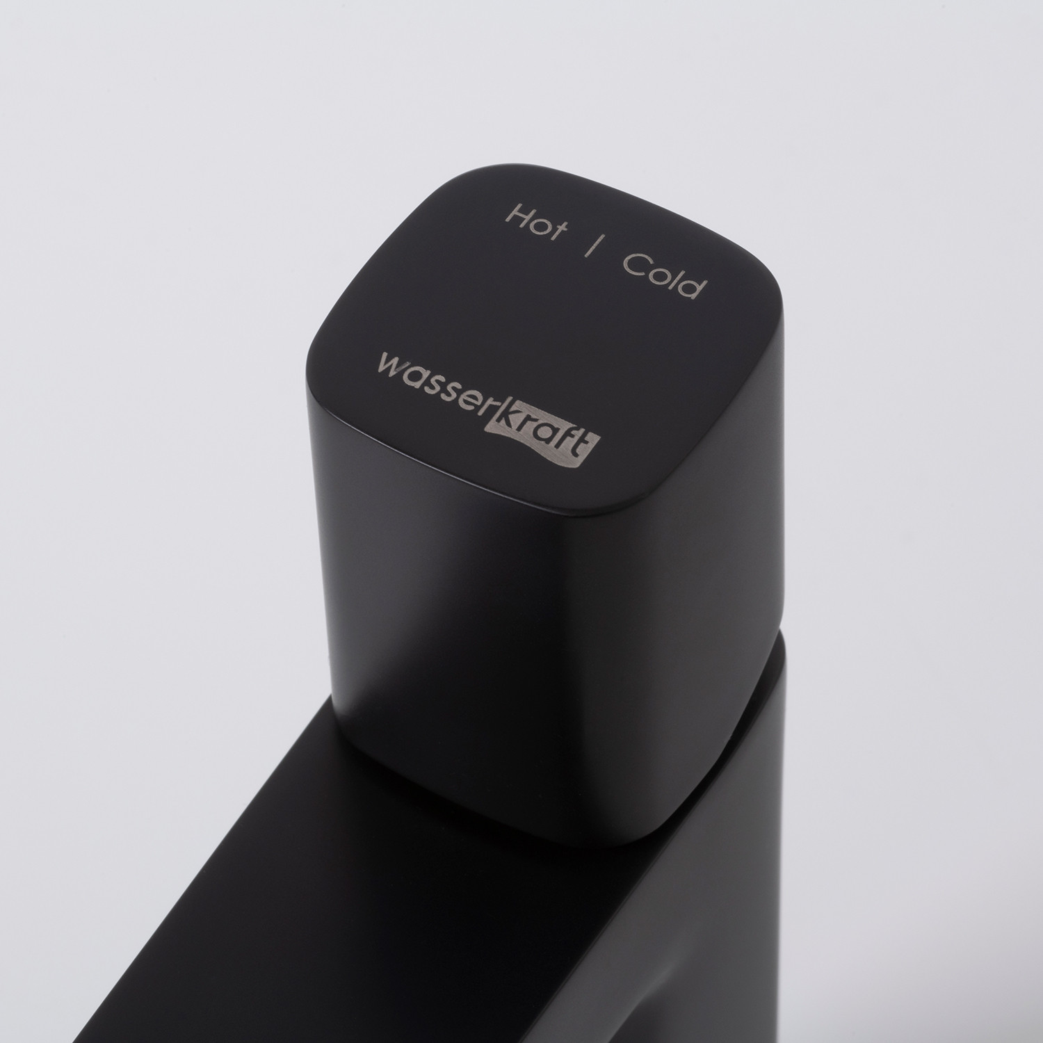 Смеситель для раковины WasserKRAFT Nuthe 9103 черный матовый