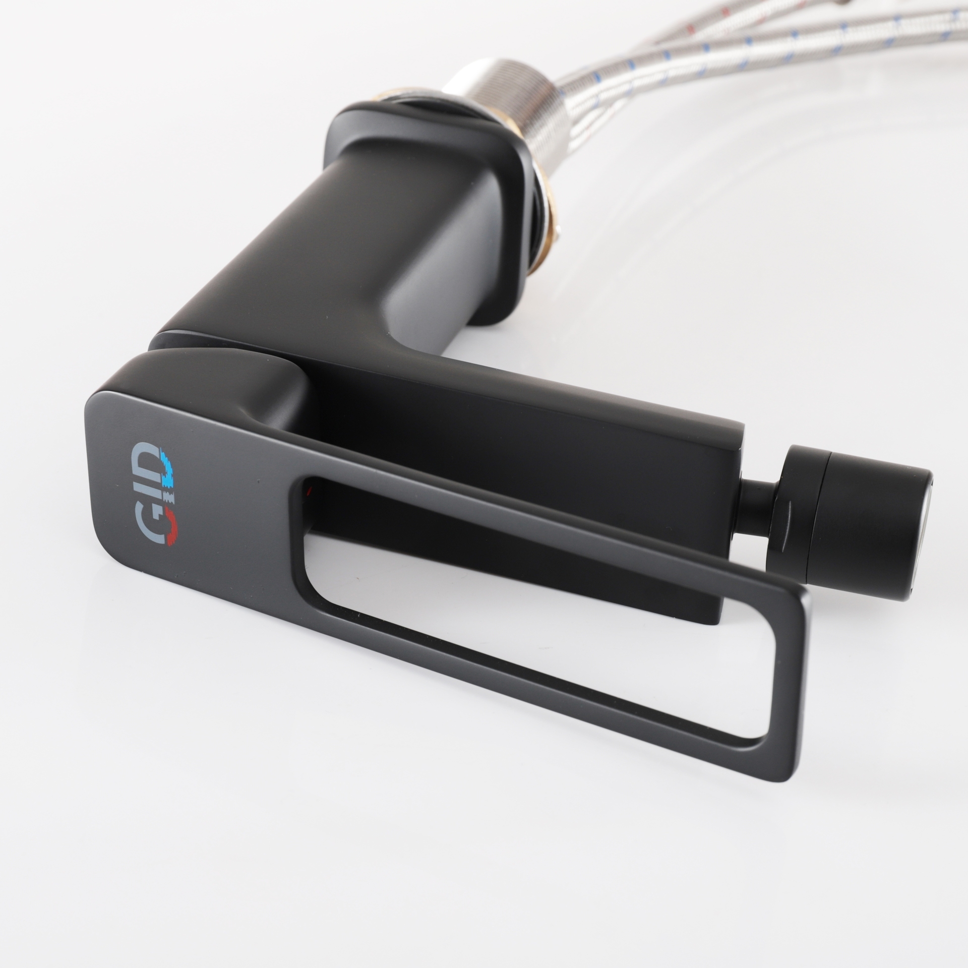 Смеситель для биде Gid Niagara L057-BM-B L057BMB черный матовый