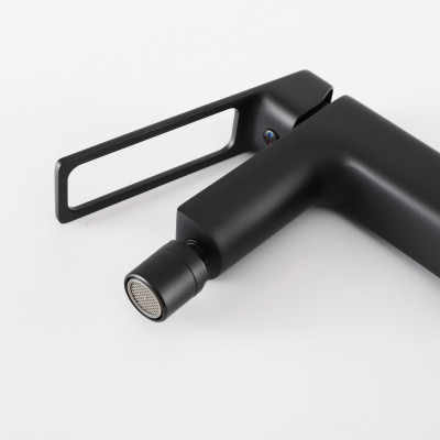 Смеситель для биде Gid Niagara L057-BM-B L057BMB черный матовый