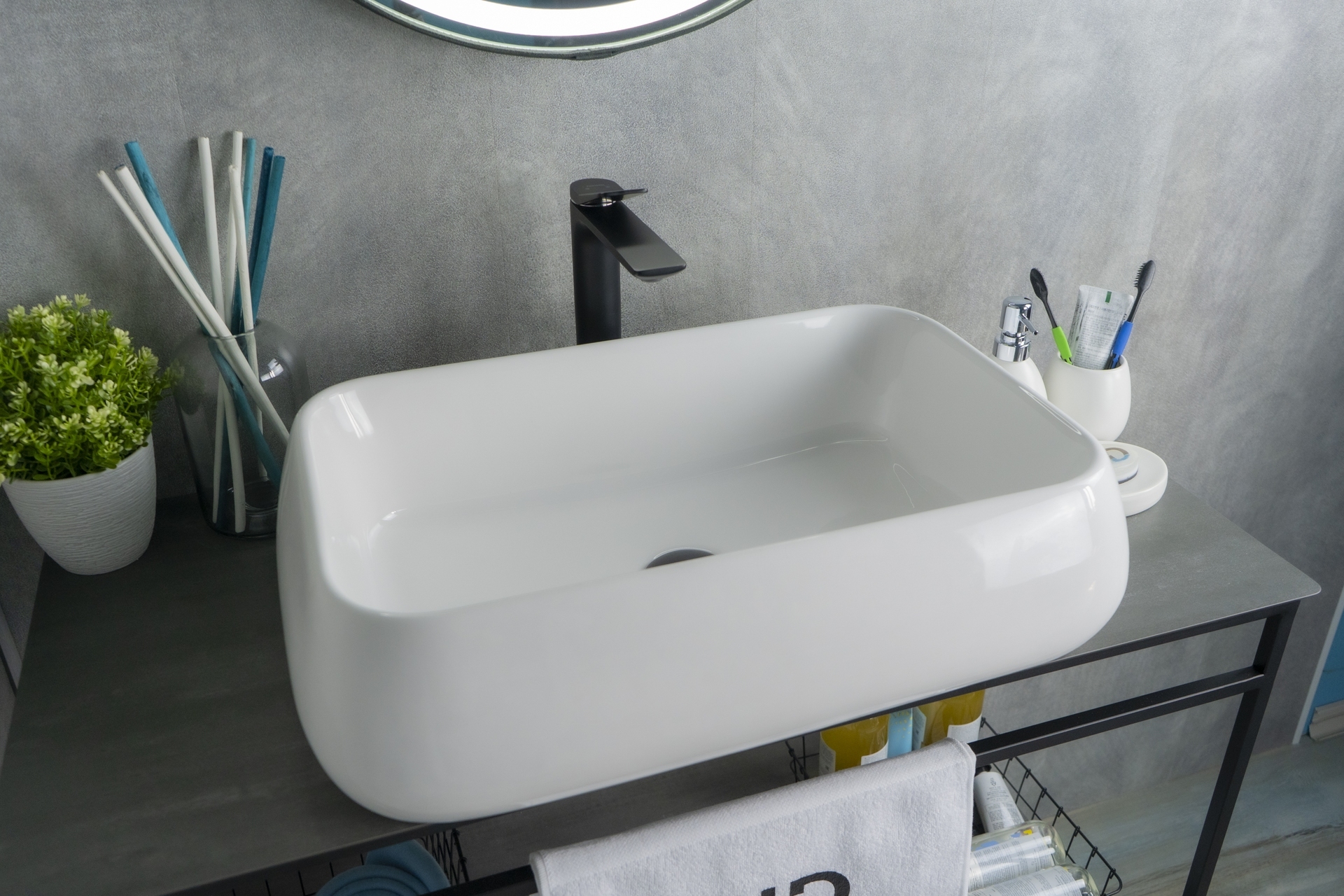 Раковина Gid N9239 51134 накладная белая 60x40x15