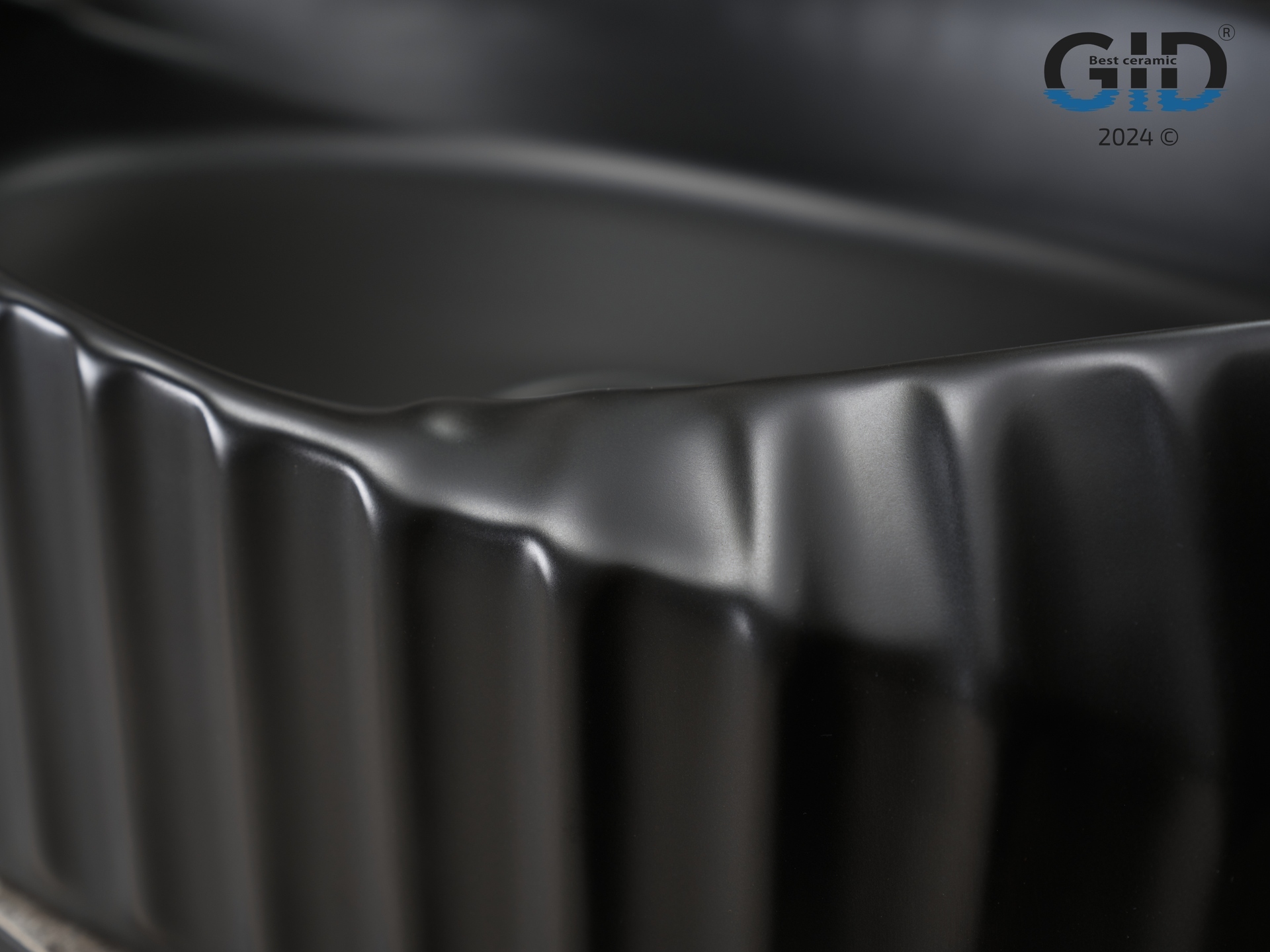 Раковина Gid Bm888 53358 накладная черная матовая 60x38.5x13.5