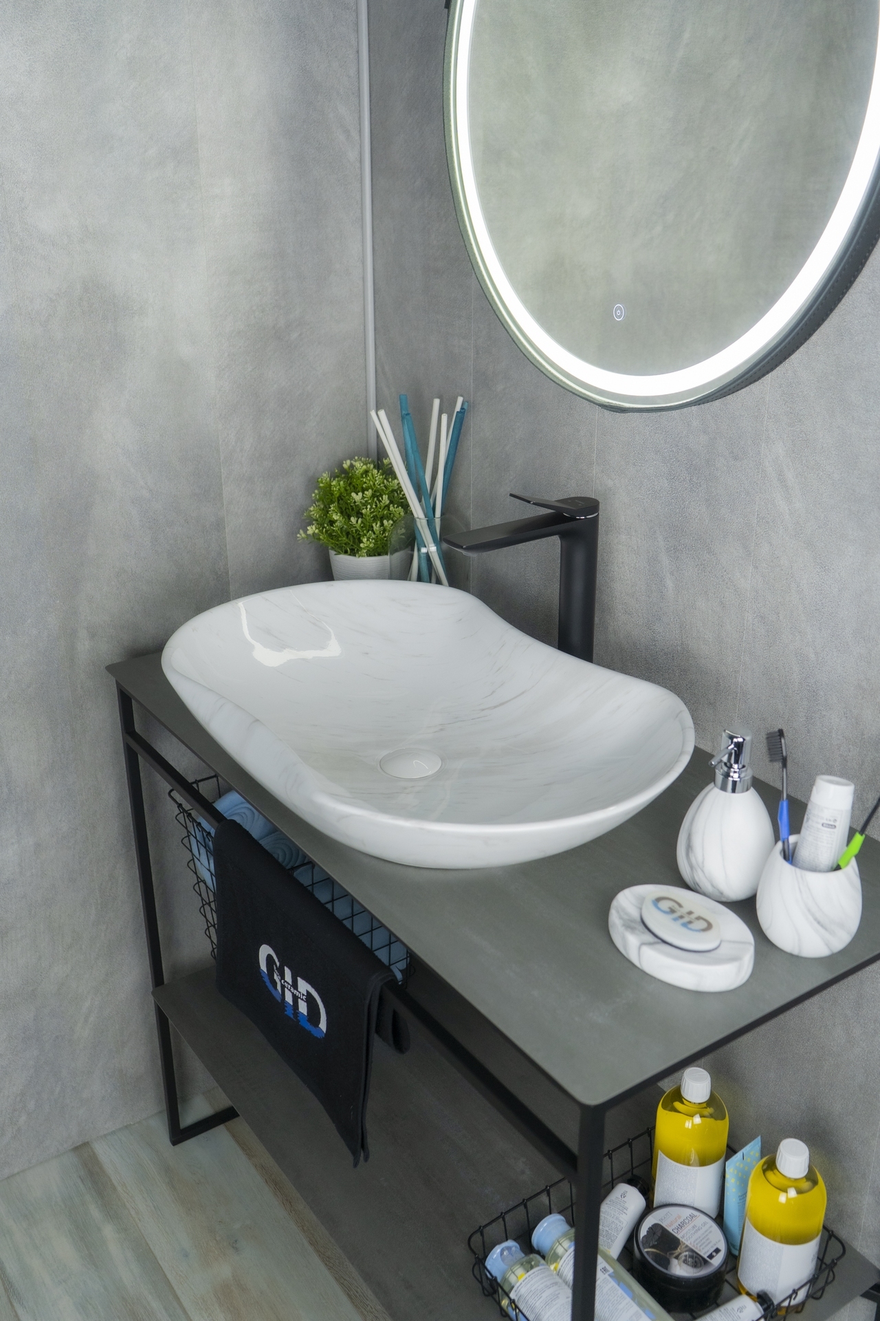 Раковина Gid Mnc503H012 54464 накладная под камень глянцевая 66.5x41x12