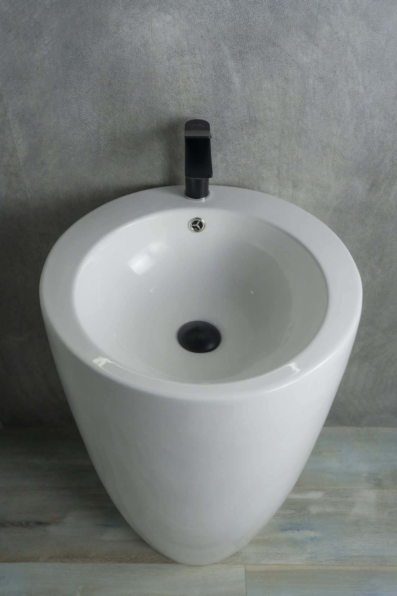 Раковина Gid Nb133 81106 накладная белая 49x49x82