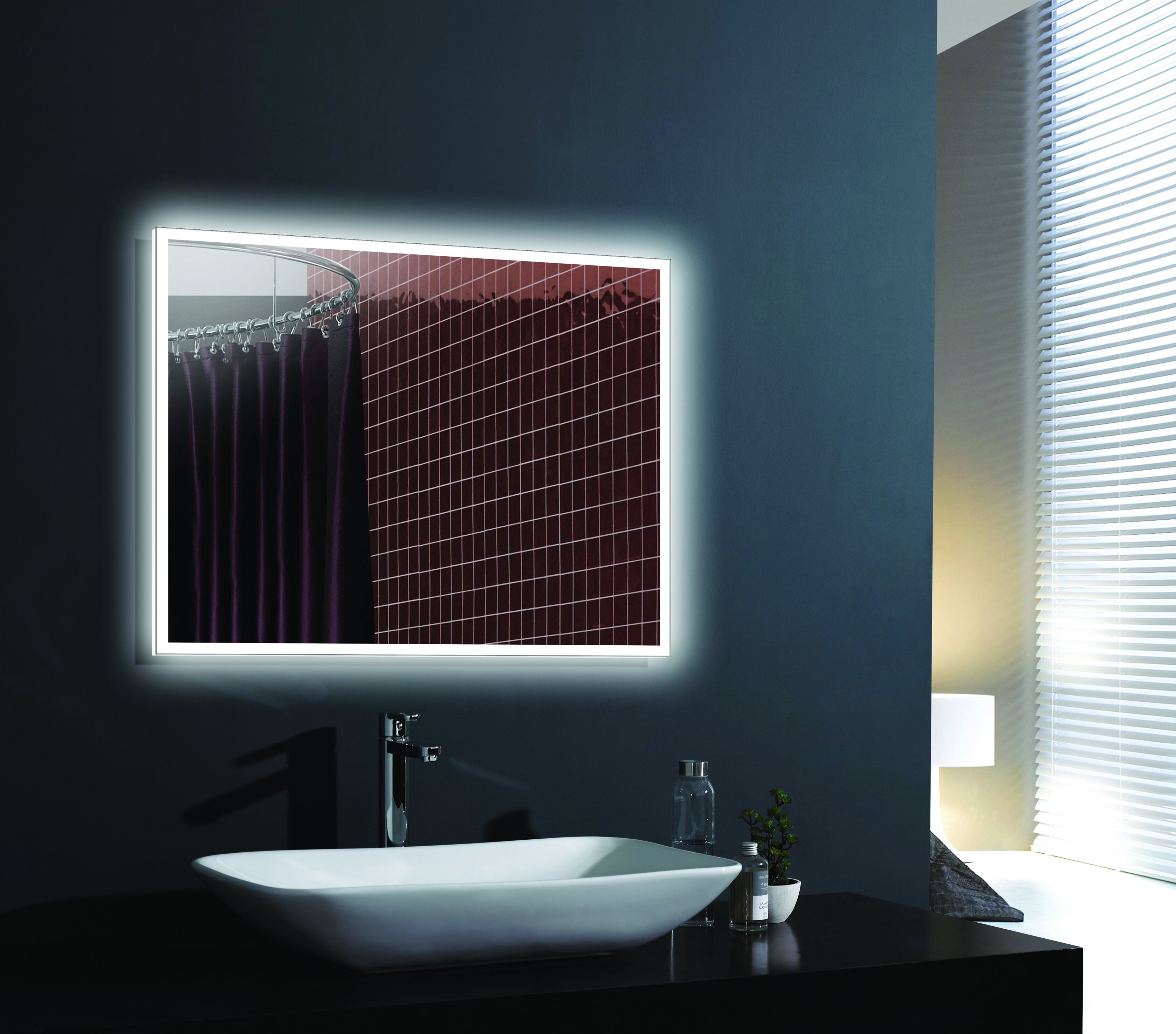 Зеркало с LED подсветкой 1000 мм. ESBANO ES-2632KD