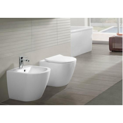 Сидение с крышкой для унитаза Villeroy & Boch Subway 2.0 9M78S1 SlimSeat Star White (Ярко-белый)