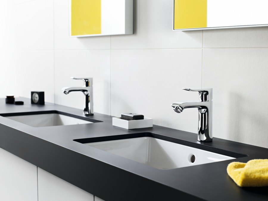 Смеситель для раковины 110 Hansgrohe Metris, однорычажный, без сливного набора 31084000