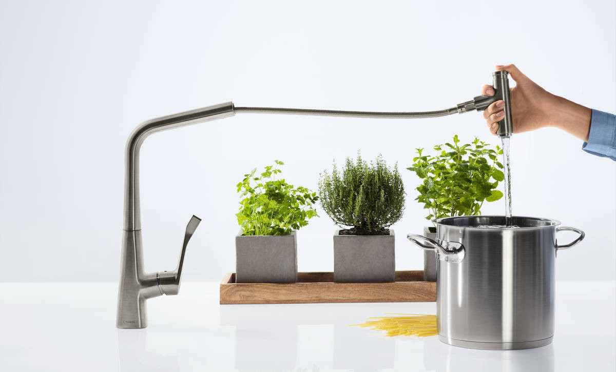 Смеситель Metris Select для кухонной мойки Hansgrohe 14884000