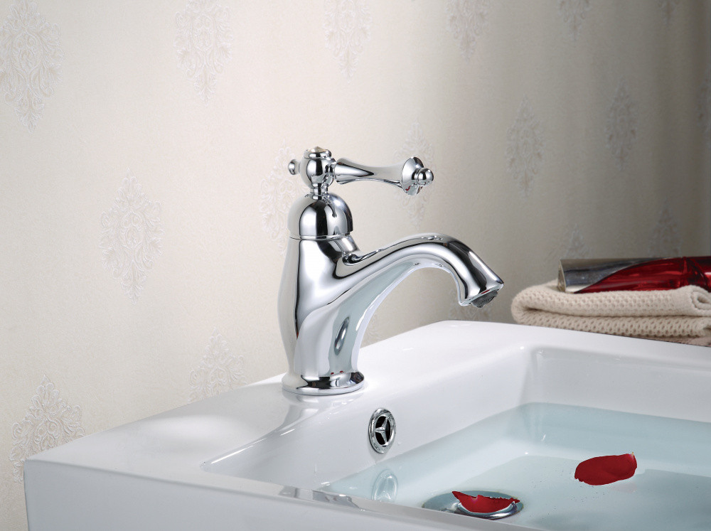 Смеситель для раковины хром Rose R0101