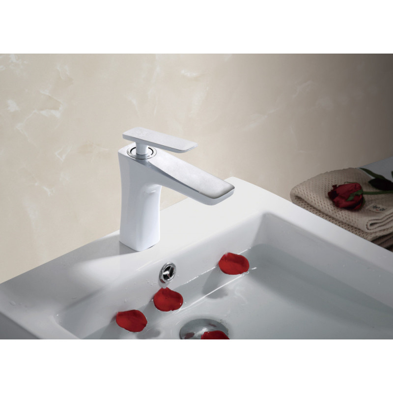 Смеситель для раковины белый/хром Rose R1601F
