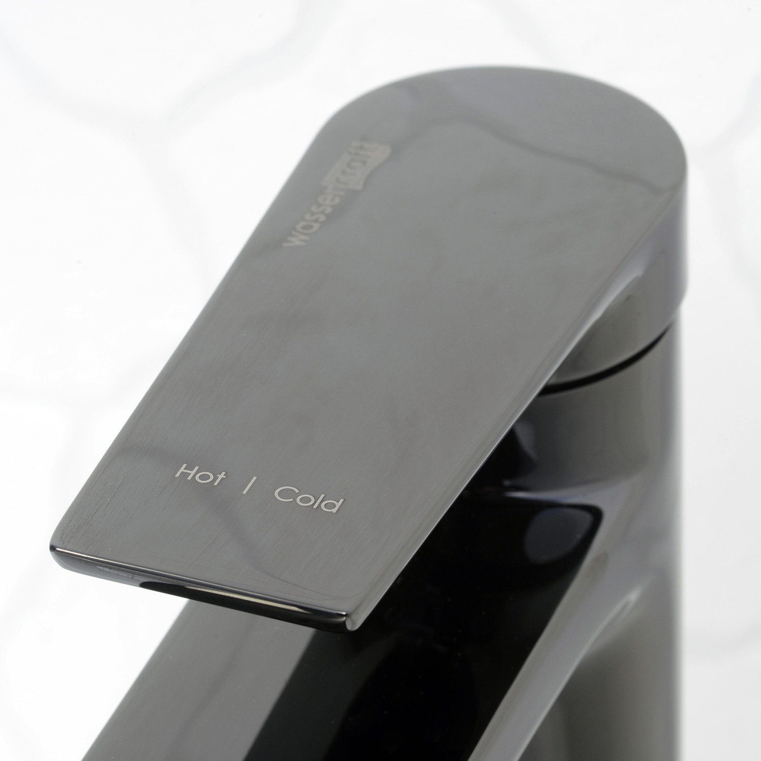 Смеситель для раковины чёрный WasserKRAFT Glan 6603